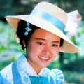 但真人改编的门槛在于，当里面的人物形象变成真人以后，可能会丧失掉某种更有弹性的，或者说更有趣的一种张力。