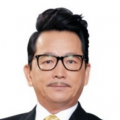 小雀斑同周冬雨 “嫂子”佐伊亲密合照2023-03-23 热门新闻 食物和爱都不可辜负！